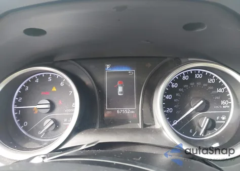 2021 Toyota Camry Le z USA, uszkodzony, nr VIN 4T1C11AK4MU587538